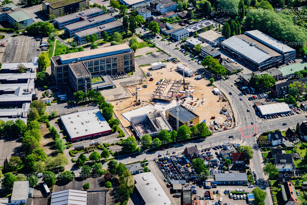 Hamburg_Bramfeld_Bonprix_Handelsgesellschaftbaustelle_ELS_2775010525 | HAMBURG 01.05.2025 Baustelle Bonprix Gebäude an der Straße an der Straße an der Werner-Otto-Straße, Haldesdorfer Straße in Hamburg, Deutschland. Weiterführende Informationen bei: Otto (GmbH & Co KG). // Construction site of the Bonprix building on Werner-Otto-Strasse on street on street on street Werner-Otto-Strasse, Haldesdorfer Strasse in Hamburg, Germany. Further information at: Otto (GmbH & Co KG). Foto: Martin Elsen