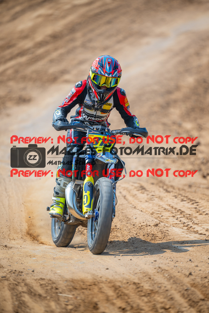 MaZZes-Fotomatrix-20260816-615318 | ROOKIES