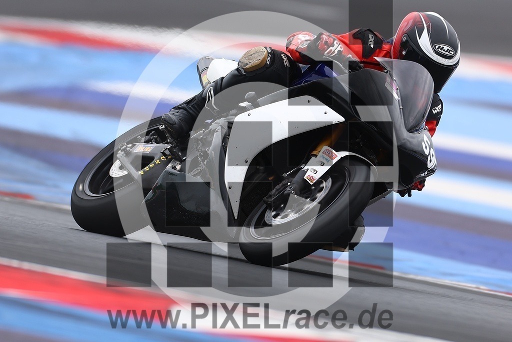 0598-20260402_02093 | Schöne Erinnerungen an spannende Momente - das festzuhalten ist unser Job. PIXELrace.de ist seit 2003 auf den Rennstrecken Europas unterwegs um die Action draußen beim Fahren und die wunderbare Stimmung imm Fahrerlager für euch einzufangen.