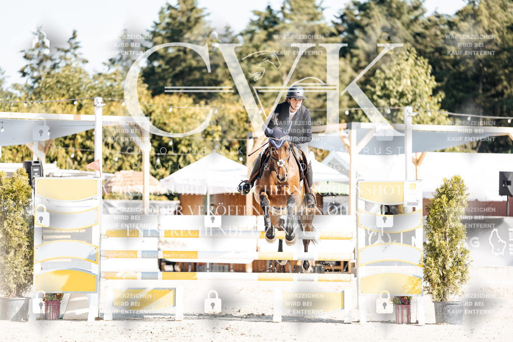 CK901809 | Turnierfotografie Pferdefotografie Trier Rheinland-Pfalz Pferdesport Reitsport Tierfotografie Sportfotografie Pferdevideo Pferdevideografie Equestrianvideography equestrianphotography  - Realisiert mit Pictrs.com