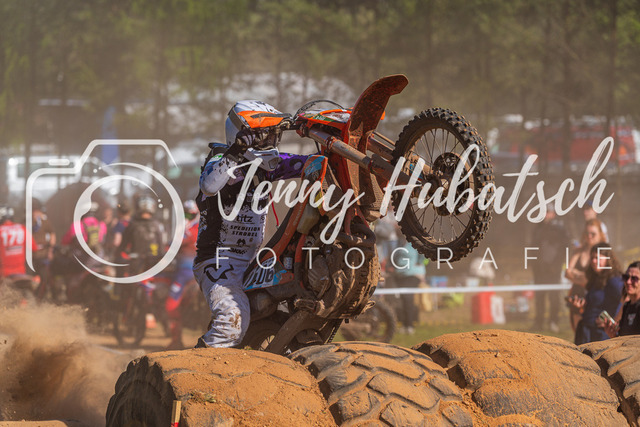 JHF.ECHT.4h.Samstag90 | jennyhubatsch-endurofotografie