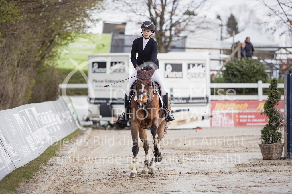 220403_HF-Laar_L-Spr-262 | SEASON OPENING 2022
Herford Laar
03.04.2022
11 Springprüfung Kl.L m.Siegerrunde