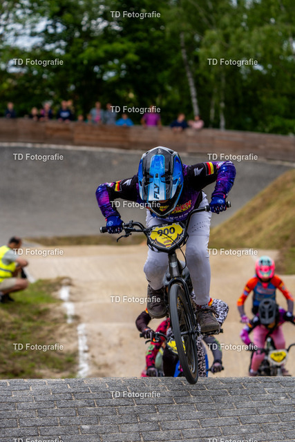 BayBMX2026-06001 | Fotogalerie von Thomas Dettweiler mit Eventbildern und lizenzfreien Fotos. Perfekt als Wandbild, für Büro, Website oder private Nutzung. - Realisiert mit Pictrs.com