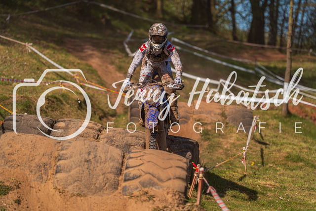 JHF.ECHT.4h.Samstag1027 | jennyhubatsch-endurofotografie