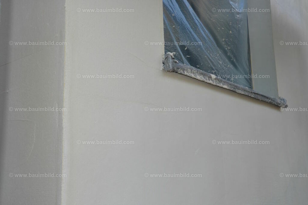 bib-lg18-putzarbeiten-0236 | Nach LV-Leistungsgruppen sortierte Detailfotos über den Bau eines Hauses. Alle Hausbau-Bilder direkt vom Urheber und Autor der Website Haus-Selber-Bauen.com