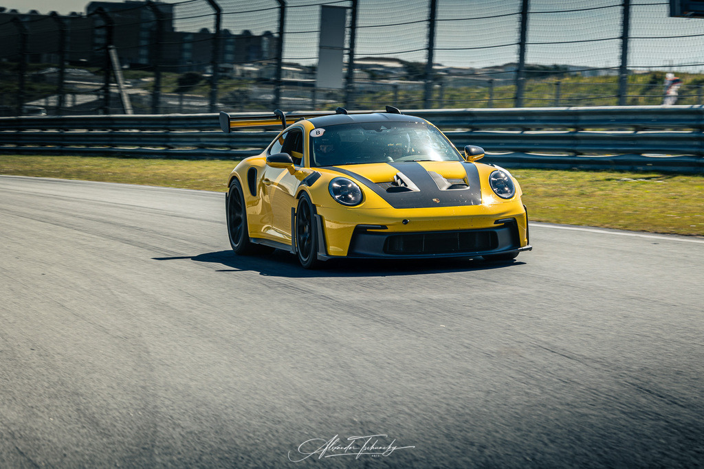 R6AT6104 _Alexander Tschuncky | Entdecken Sie die faszinierende Welt von Alexander Tschuncky Arts: Kreative Fotografie, atemberaubende Automobilkunst und hochwertiger Bilderdruck. Lassen Sie sich inspirieren! - Realisiert mit Pictrs.com