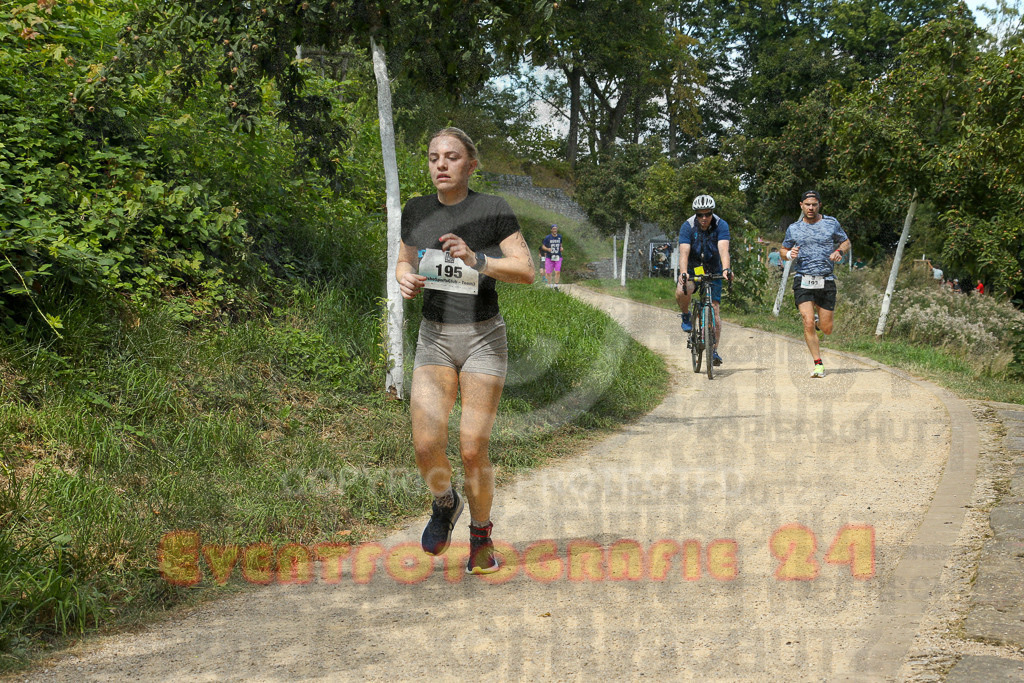 250824_1253_EX1_0864 | Sportfotografie im Rhein-Sieg Kreis, Köln, Bonn, NRW, Rheinland Pfalz, Hessen, etc. Unser Tätigkeitsfeld umfasst den Laufsport vom Volkslauf über den Marathon, Duathlon, Triathon bis zum Ultralauf wie Kölnpfad Ultra oder Schindertrail.
