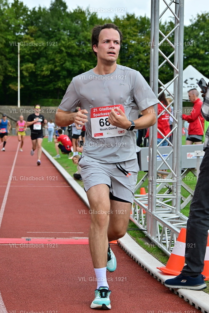 2026-08-23_Sparkassenlauf_10KM_RKrü_000289 | Die Fotografen - Realisiert mit Pictrs.com