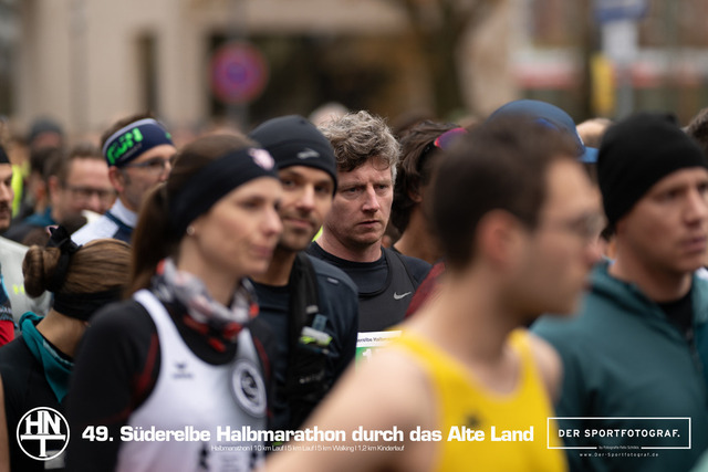 Süderelbe Halbmarathon 2025 I 09.11.2025 I Fotograf_DerSportfotograf.I 00285 | Der Sportfotograf. - Realisiert mit Pictrs.com