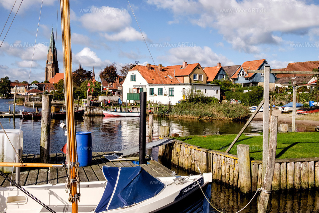 Schleswig - Holm | Ein sonniger Herbsttag in Schleswig an der Schlei  - Realisiert mit Pictrs.com