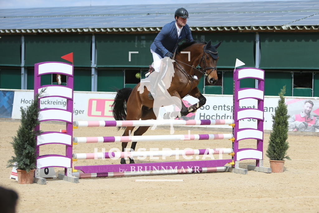 DL2Q8712 | Willkommen bei Brunnmayr - Design & Fotografie – Ihrem Spezialisten für Reitturniere und Pferdeveranstaltungen in Oberösterreich, Salzburg und Bayern! Seit über 17 Jahren sind wir leidenschaftlich dabei.