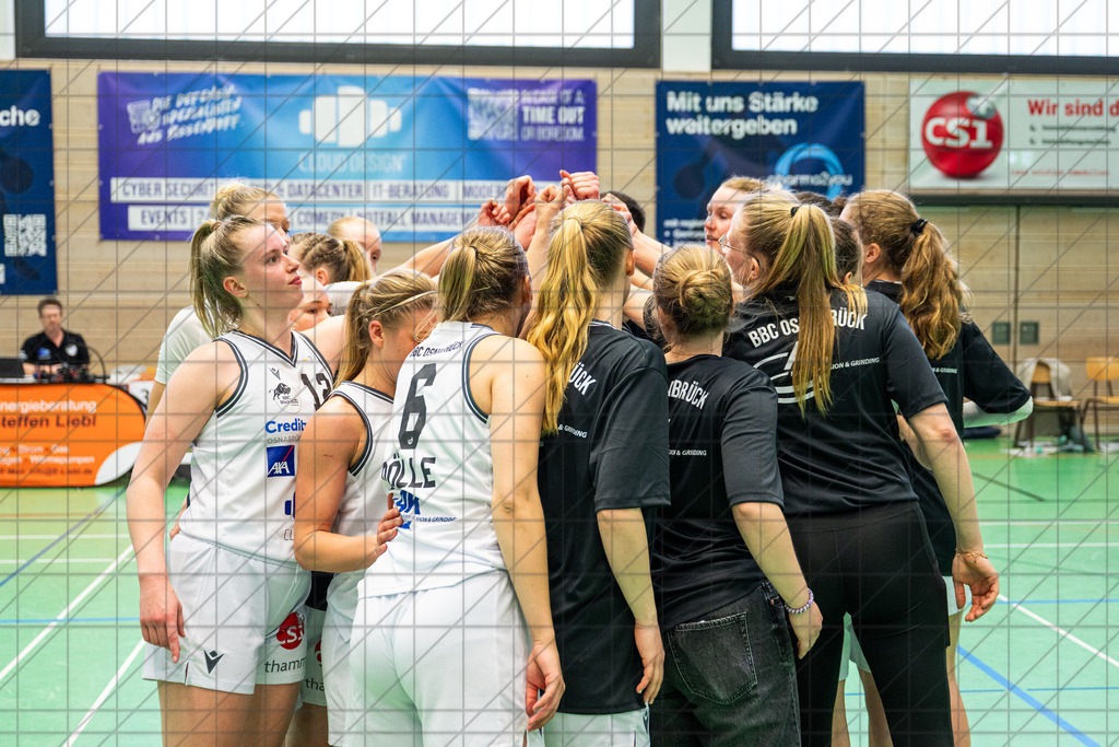 2. DBBL Nord 25/26 | PlayOff 1/4-Finale Spiel 1 | BBC Osnabrück vs. USC Bascats Heidelberg | 19.04.26: 2. DBBL Nord 25/26 | PlayOff 1/4-Finale Spiel 1 | BBC Osnabrück vs. USC Bascats Heidelberg / Osnabrück / Deutschland  //   CREDIT:www.bullenfotos.de, Martin König, Hörner Weg 40, D-49078 Osnabrück, +4917663732967 // Nutzung und Weitergabe nur zu den vereinbarten Zwecken. Presseanfragen an Ersteller. Alle Rechte beim Ersteller. Honorierung nach MFM. - Realisiert mit Pictrs.com