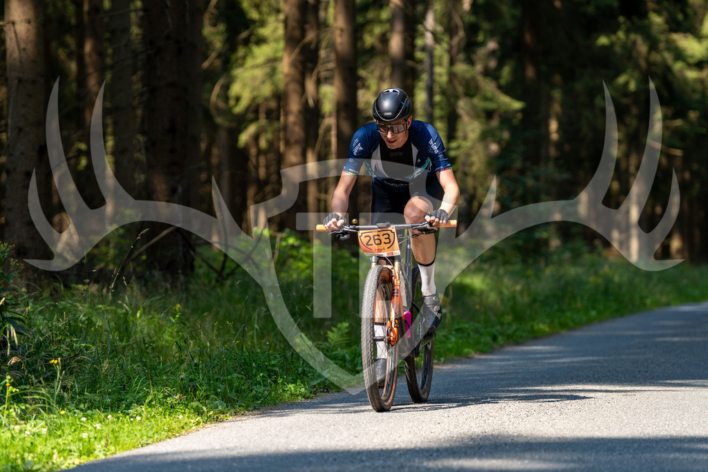 _DSC7323 | Fotogalerie der Treibjagd im Dunkelwald - Dein MTB Etappenrennen im Erzgebirge - Realisiert mit Pictrs.com
