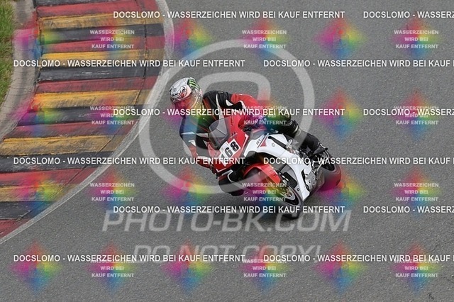 2016-06-30-PBK-1773 | Sportfotografie; SlowMotion; Video; Rennstrecke; Hafeneger; RSE; Speer; Trackday; Motorsportarena; Hockenheimring; Brno; Most; Barcelona; Valencia, Benny; Kaetzmer;