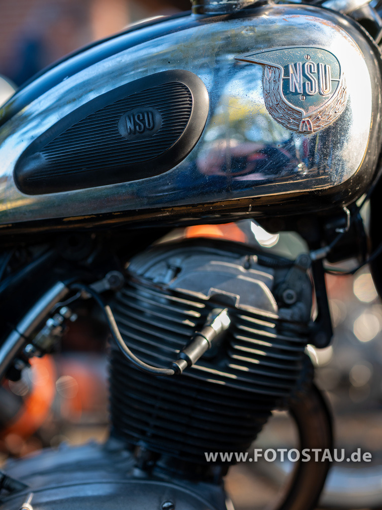20251018-00093 | Syke Barrien 2025 Oldtimer Treffen - Realisiert mit Pictrs.com