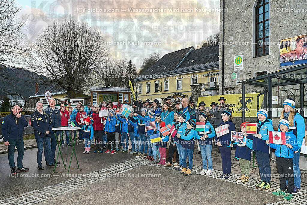 ALP2181_FMC-Wellcome_Schiclub-Kinder | (C)FotoLois.com, Alois Spandl, World Criterium Masters Ski Alpin 2023 Hochkar, WellcomeFeier mit Siegerehrungen Slalom A + GiantSlalom C, Mo 20. März 2023.