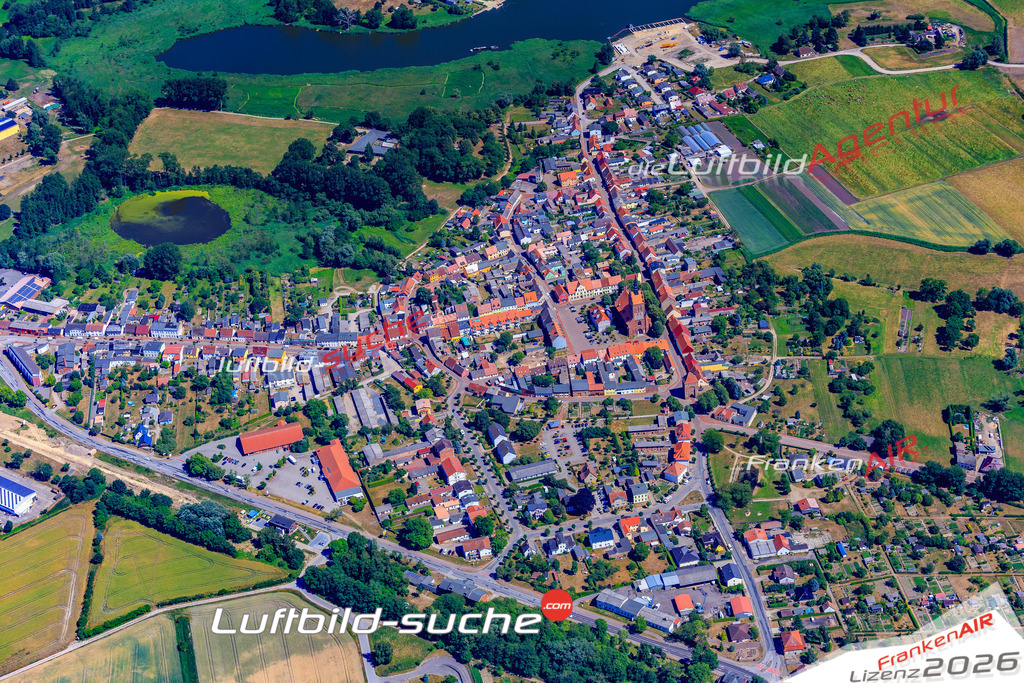 Das Luftbild der Stadt Usedom wurde 2018 vom Flugzeug heraus erstellt (keine Drohne) Aufnahmehöhe ca.400 Meter- hohe Auflösung für beste Druck-Qualität