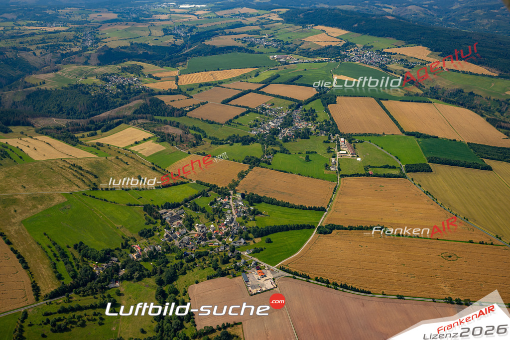 Das Luftbild zeigt : Egelsdorf Königsee - Die Luftaufnahme wurde 2024 vom UL-Flugzeug aus erstellt ( keine Drohne ) - Hochauflösende Luftaufnahme - Für grossformatige Ausdrucke geeignet. Die Geschenkidee !Mit Lizenz und Bildrechte bestellbar