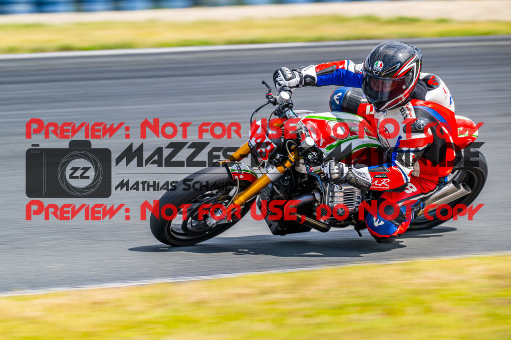 MaZZes_FotoMatrix_240724_6007705_9322 | ROT