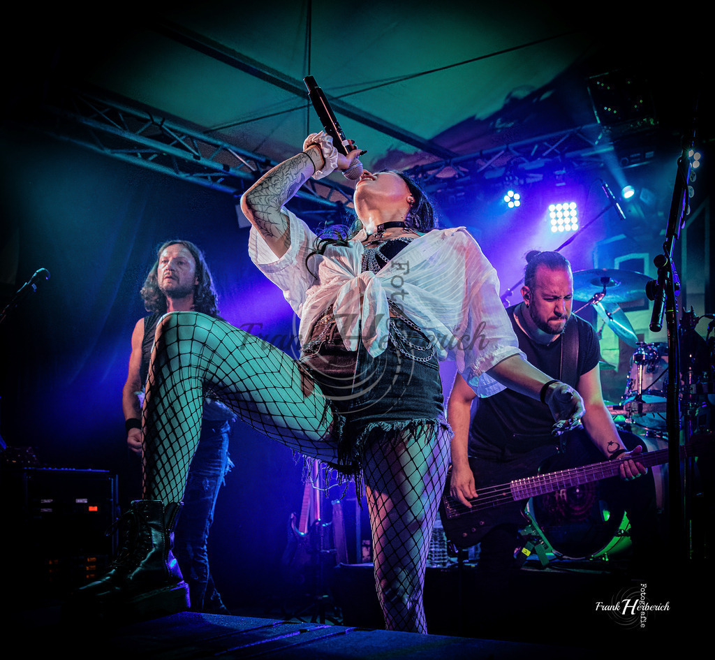 Audio Gun | Frank Herberich Fotografie, Frank Herberich, Fotografie, Hochzeit, Portrait, St. Peter Ording, Ording, Westerhever, Nordsee, Frank Fotografie, Hardheim,  Odenwald,Walldürn, Band,Eventfotografie - Realisiert mit Pictrs.com
