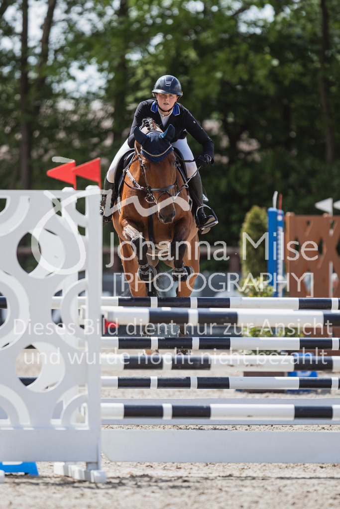 250506_Mühlen_SprPf-L1-342 | Deine schönsten Turniermomente als professionelle Fotos! Entdecke hochwertige Pferdesport-Fotografie im Online-Shop. Jetzt Fotos finden & bestellen!