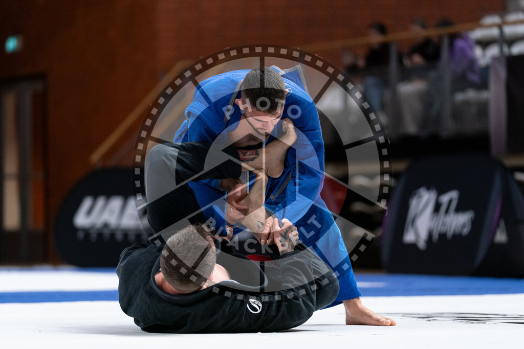 20241012PBB4264 | Athletes compete during the AJP Tour Europe Continental Jiu-Jitsu Professional Championship on October 12, 2024 in Almere near Amsterdam, Netherlands. © Chiara Dazi / photoblackbelt