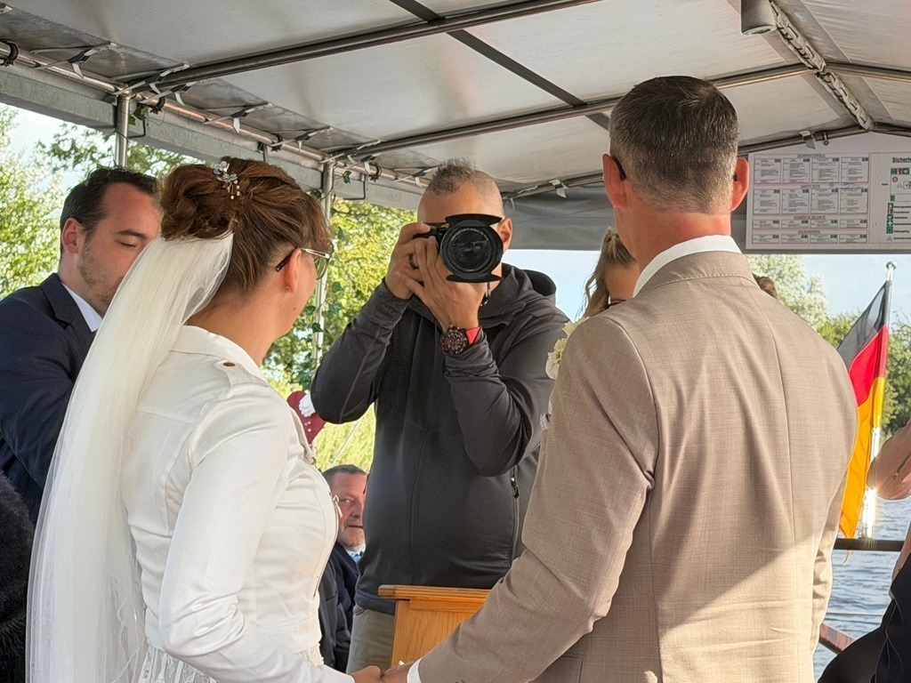 IMG_2022 | Der Shop für die Kunden des Fotografen Andreas Schmitt aus dem Hamburger Süden in Buchholz. Hier können die Kunden Ihre fertigen Bilder herunterladen und auch als Druckprodukte kaufen.