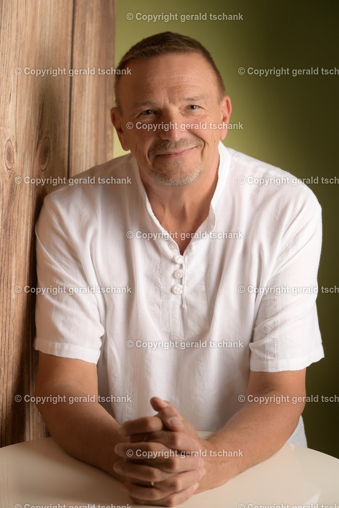 DSC_2219 | Wählen Sie hier bitte Ihr bestes Foto aus, mit diesem Bild wird Ihr Set produziert. Sollten Sie kein Bild wählen oder mehrere suchen wir das Beste aus!