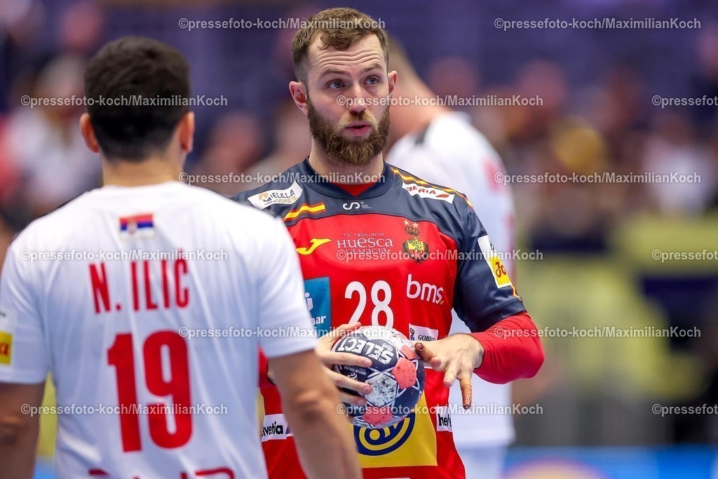 EHF15012601102 | 15.01.2026, Handball, Men's EHF EURO 2026, Spanien - Serbien, Jyske Bank Boxen in Herning, Dänemark, Preliminary Round:  Aleix Gomez Abello (Espania #28) 