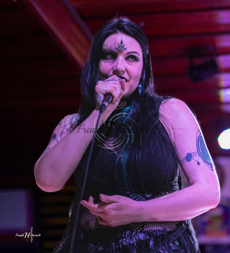 Hel´s Throne 02.05.2026 Lemmy´s Bad Friedrichshall | Frank Herberich Fotografie, Frank Herberich, Fotografie, Hochzeit, Portrait, St. Peter Ording, Ording, Westerhever, Nordsee, Frank Fotografie, Hardheim,  Odenwald,Walldürn, Band,Eventfotografie - Realisiert mit Pictrs.com