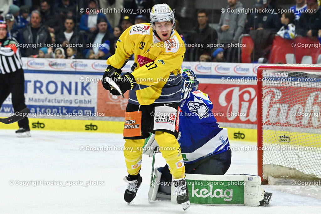EC IDM WÄRMEPUMPEN VSV vs. Vienna Capitals | #37 Christof Kromp Vienna Capitals, #35 Joe Cannata EC VSV, EC IDM WÄRMEPUMPEN VSV vs. Vienna Capitals, EC IDM WÄRMEPUMPEN VSV vs. Vienna Capitals am 16.11.2025 in Villach (Stadthalle Villach), Austria, (Photo by Bernd Stefan)