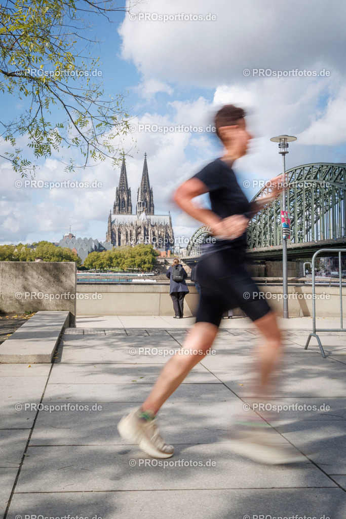 Brückenlauf Halbmarathon des ASV Köln; Köln, 14.09.25 | Impressionen vom Brückenlauf Halbmarathon des ASV Köln am 14.09.25 in Köln (Deutschland). Foto: BEAUTIFUL SPORTS/Bernd Hoffmann