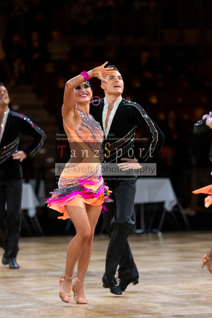 20241109_DM-Formationen_Vorrunde_1963 | Tanzsportbilder, Standardtanz, Lateintanz, WDSF, DTV, LTVB, dancecomp, goc, hessen tanzt, blaues band der spree, walzer, tango, wiener walzer, slowfox, quickstepp, samba, rumba, cha-cha-cha, paso doble. jive, hd-kroft photography, turniertanzsport