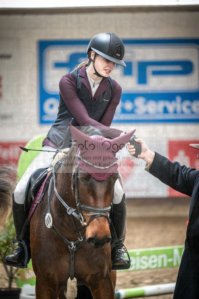 DOS_0022 | Entdecke hochwertige Reitturnierfotos von Foto Oger. Professionell, emotional und authentisch – jetzt Lieblingsmomente im Shop bestellen.Deutschlandweite Turnierfotografie. - Realisiert mit Pictrs.com