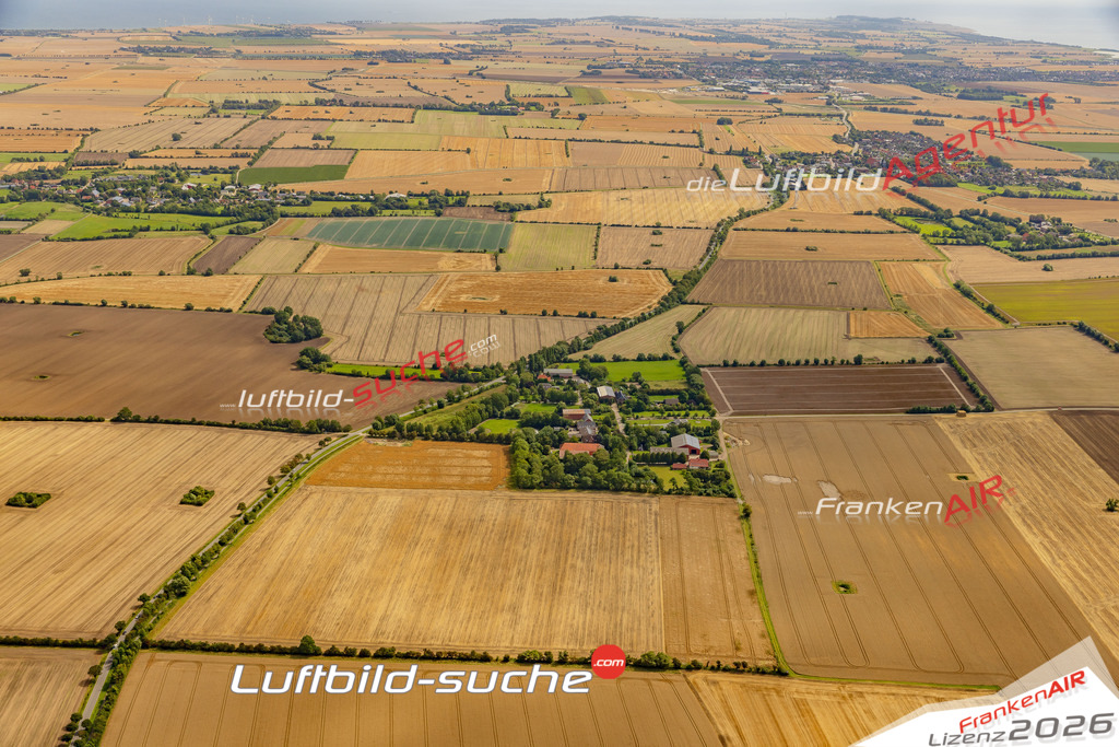 Neujellingsdorf Fehmarn Bild- Das Luftbild wurde 2025 vom UL-Flugzeug heraus erstellt ( keine Drohne bzw. Drohnenaufnahme ) - Hochauflösende Luftaufnahme -Nicht vergleichbar mit Google Maps oder Satelittenbilder- Die Geschenkidee !Mit Lizenz und Bildrechte bestellbar - CC