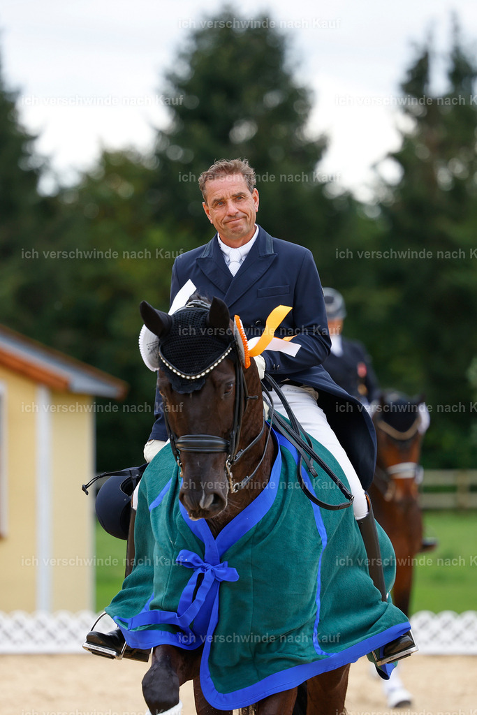 11-Siegerehrung-Dressur S___-StoibPH-853 | working equitationturnier fotograf videograf stoibphotography marixx film working equitation deutschland reitsport turnierfotografie eventfotografie equestrian events