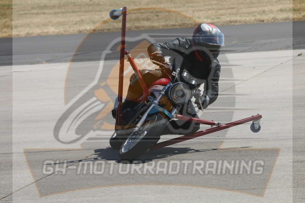 IMG_3090 | gh-motorradtraining-foto.de - Realisiert mit Pictrs.com