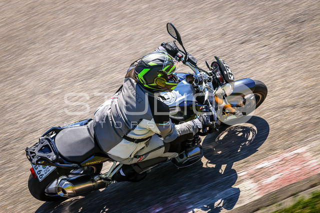 0335-260509DCB-040_335 | Deine Full-Service-Agentur für ✔️Videoproduktionen und ✔️Motorsportfotografie Jetzt Angebot anfragen!