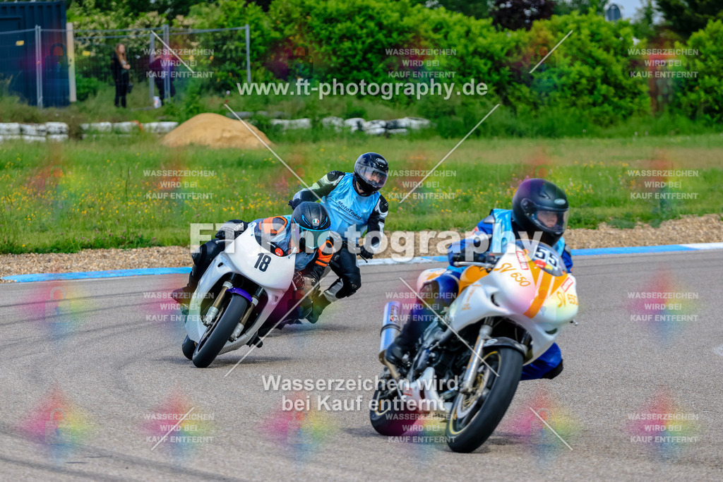 MotoTeam-9047 | Hier findet Ihr Bilder von Touristenfahrten auf der Nürburgring Nordschleife oder von anderen Veranstaltungen die ich besucht habe. Viel Spass beim Durch Schauen 