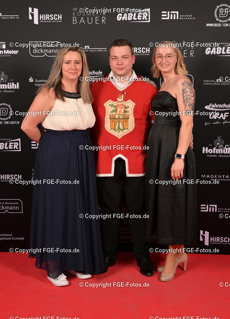 20240113-fge-fotos-0242 | Eröffnungsball der FGE am 13.01.2024 im Alten Stadttheater in Eichstätt. - Realisiert mit Pictrs.com