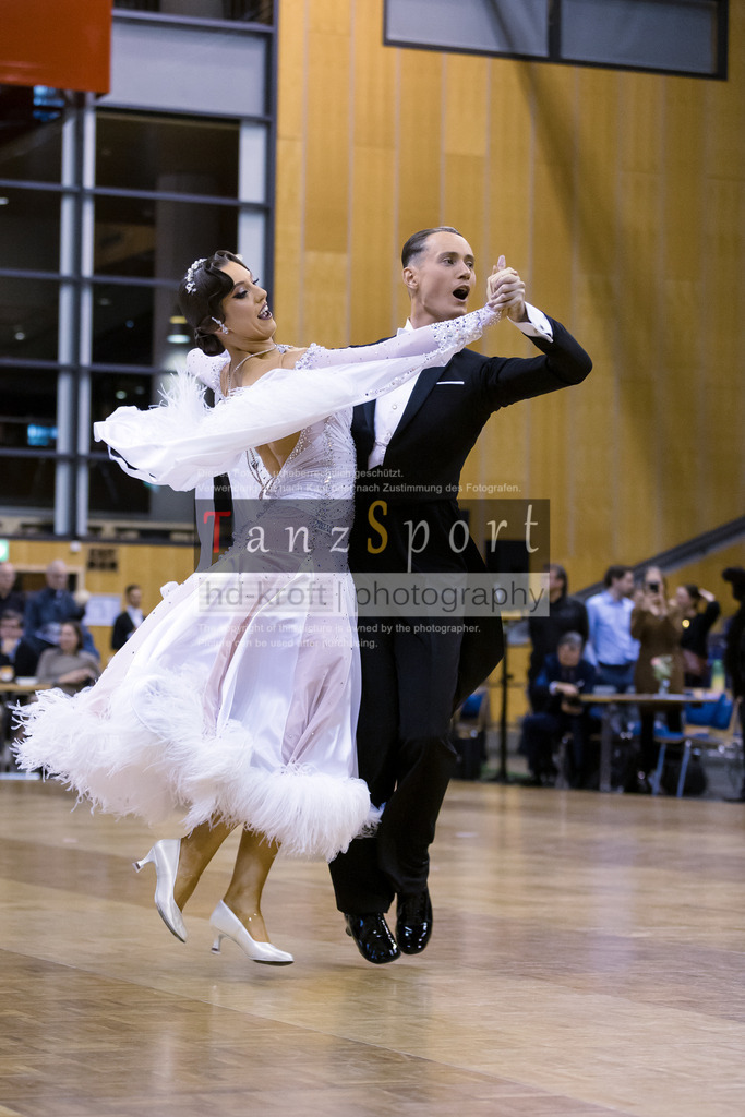 20241102_DM_HGR_Std_10210 | Tanzsportbilder, Standardtanz, Lateintanz, WDSF, DTV, LTVB, dancecomp, goc, hessen tanzt, blaues band der spree, walzer, tango, wiener walzer, slowfox, quickstepp, samba, rumba, cha-cha-cha, paso doble. jive, hd-kroft photography, turniertanzsport