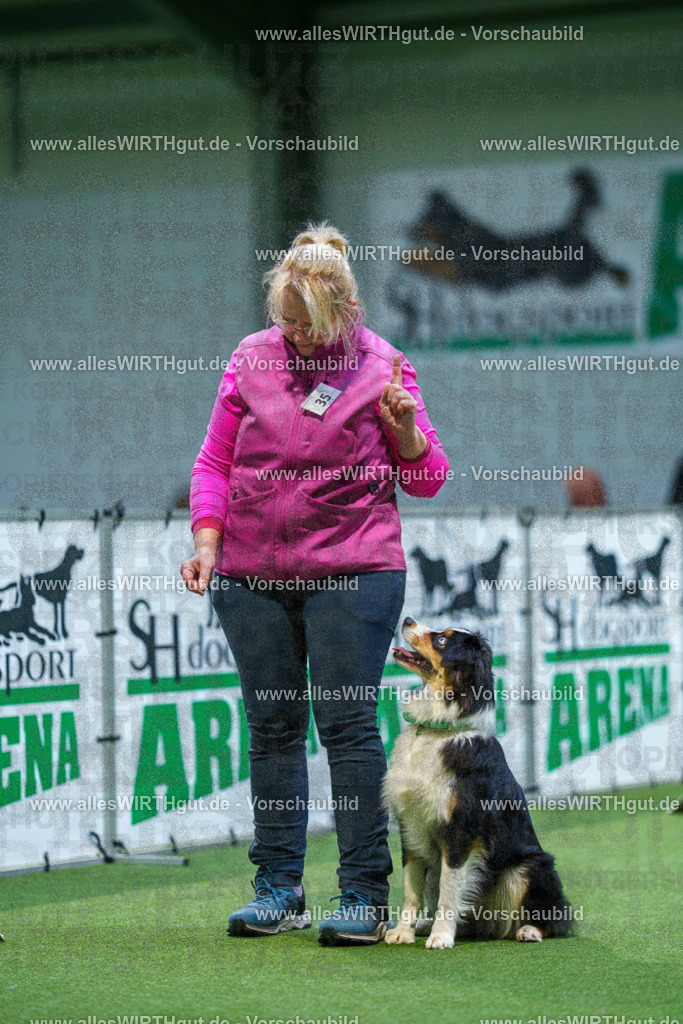 7R505938 | Professionelle Tierfotografie in Mönchengladbach von Daniel Wirth (allesWIRTHgut). Liebevolle & natürliche Bilder von Hunden & Katzen für unvergessliche Erinnerungen.