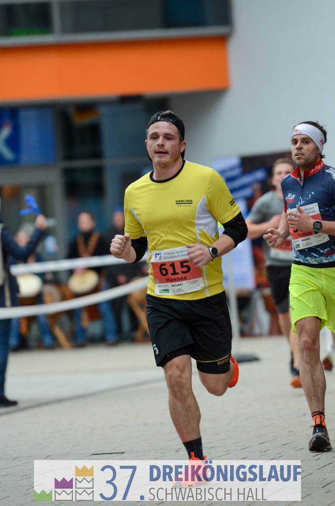 VR Bank Hauptlauf 10000m | 3 Koenigslauf 2023 - Realisiert mit Pictrs.com