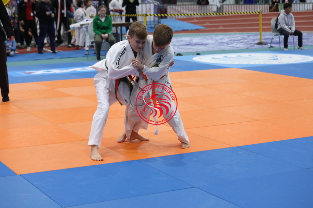 1J7A2359 | Fotos vom Adler Cup - Pictures from Adler Cup

Hier findet Ihr alle Eindrücke und großen Momente der Adler Cup Wochenenden. Here you will find all impressions and great moments of the Adler Cup weekends. - Realisiert mit Pictrs.com