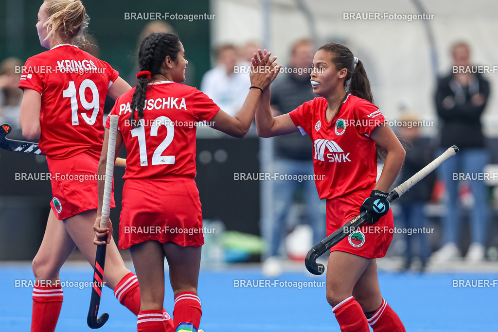 Crefelder HTC und HC Essen  | Krefeld, Deutschland 10.09.2022, , 

 2. Bundesliga Spiel der Damen zwischen Crefelder HTC und HC Essen auf der Gerd Wellen Hockeyanlage am 10. September 2022 in Krefeld.

(Foto: BRAUER-Fotoagentur)
 