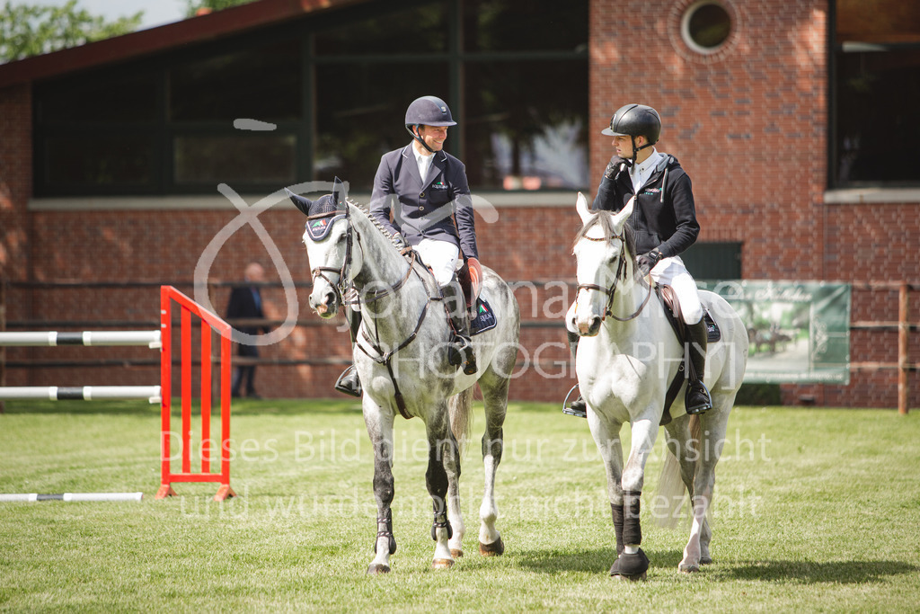 220602_CSI-Wohlde_YoungsterTour-200 | CSIYH1* - Internationale Zweiphasenspringprüfung (1,35 m) 
Youngster Tour für 7jährige Pferde
02.06.2022