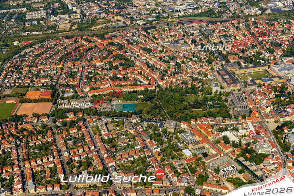 Luftbild Vs Google Maps  Stadtpark  Weimar -Das Luftbild wurde 2025 vom UL-Flugzeug heraus erstellt ( keine Drohnenluftbilder ) - Hochauflösende Luftaufnahme -Nicht vergleichbar mit Google Maps oder Satelittenbilder- Die Geschenkidee !Mit Lizenz und Bildrechte bestellbar