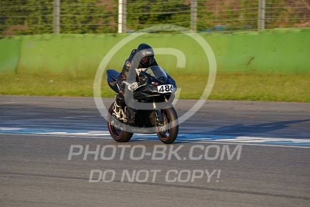 2022_05_09_PBK_19845 | Sportfotografie; SlowMotion; Video; Rennstrecke; Hafeneger; Speer; Racing; RSE; BMW; CBO; Trackday; Motorsportarena; Hockenheimring; Brno; Most; Barcelona; Valencia