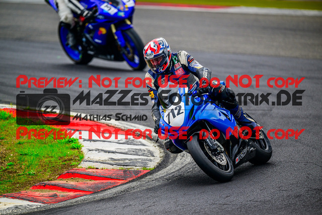 MaZZes_FotoMatrix_240717_6007705_3058 | GELB