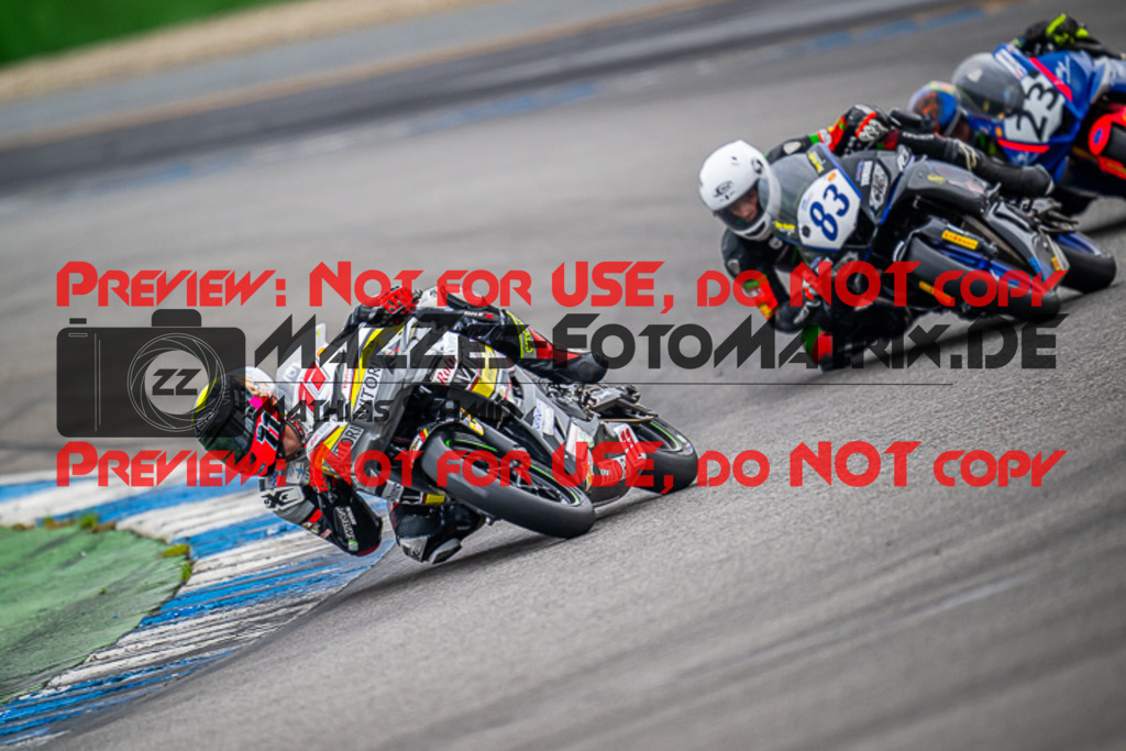 MaZZes_FotoMatrix_220925_7619 | IDM300